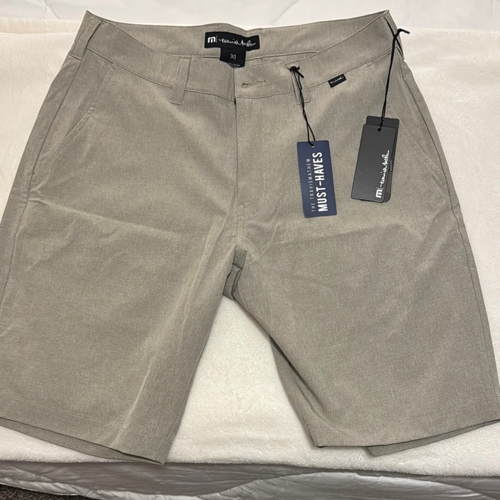 Travis Matthew’s Men's Tan Shorts